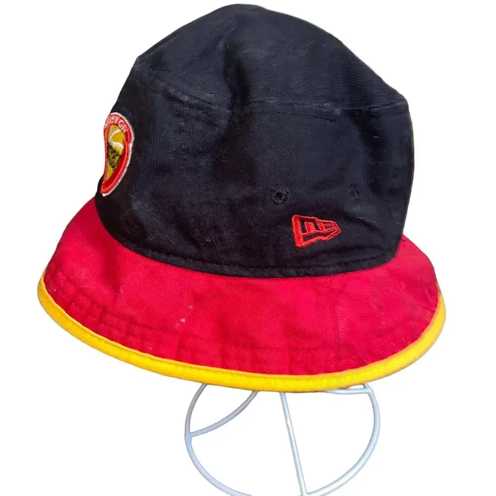 New Era Hardwood Classics Houston Rockets NBA Bucket Hat Medium Black/Red/Yellow